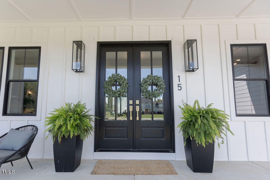 15 Magnolia Lane