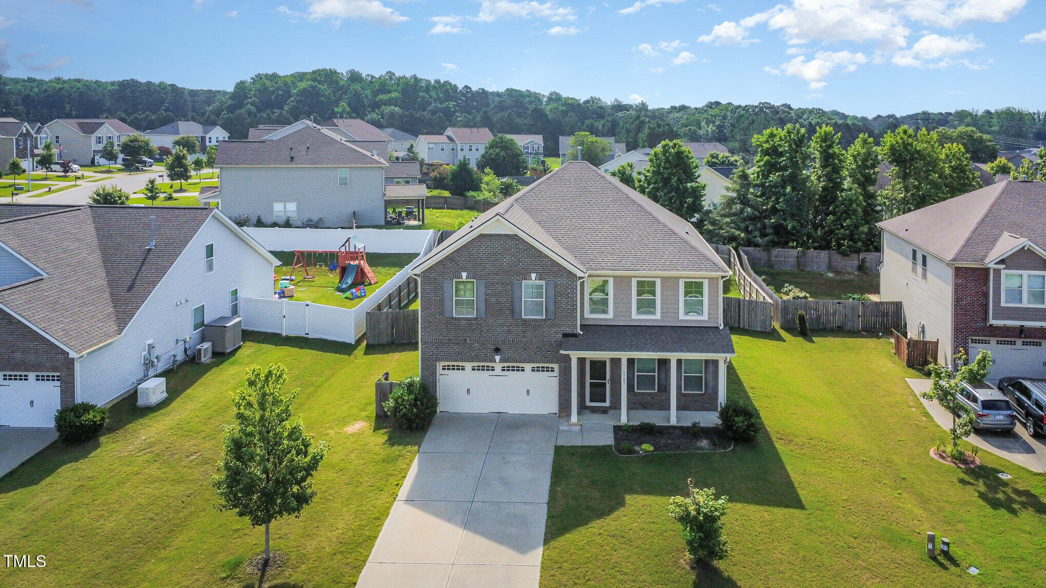 1305 Ivey Grove Court