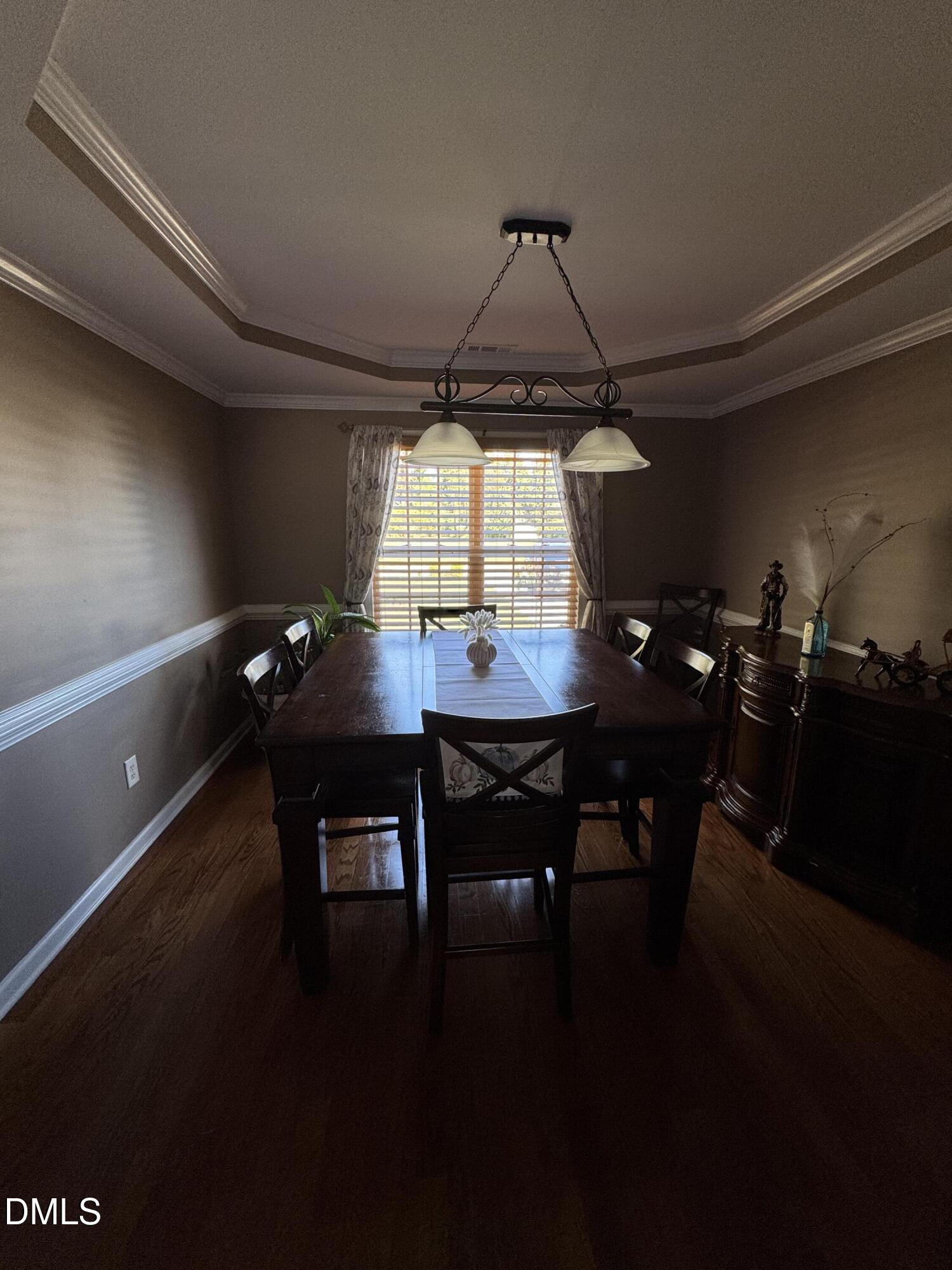 39 Climbing Arch Court