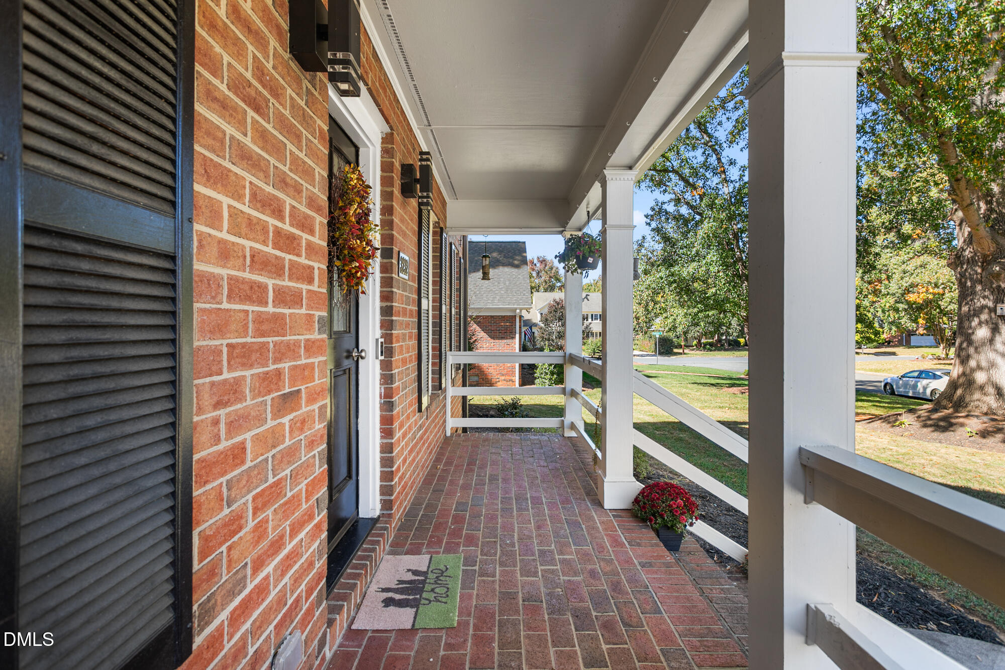 3232 Hiddenwood Lane