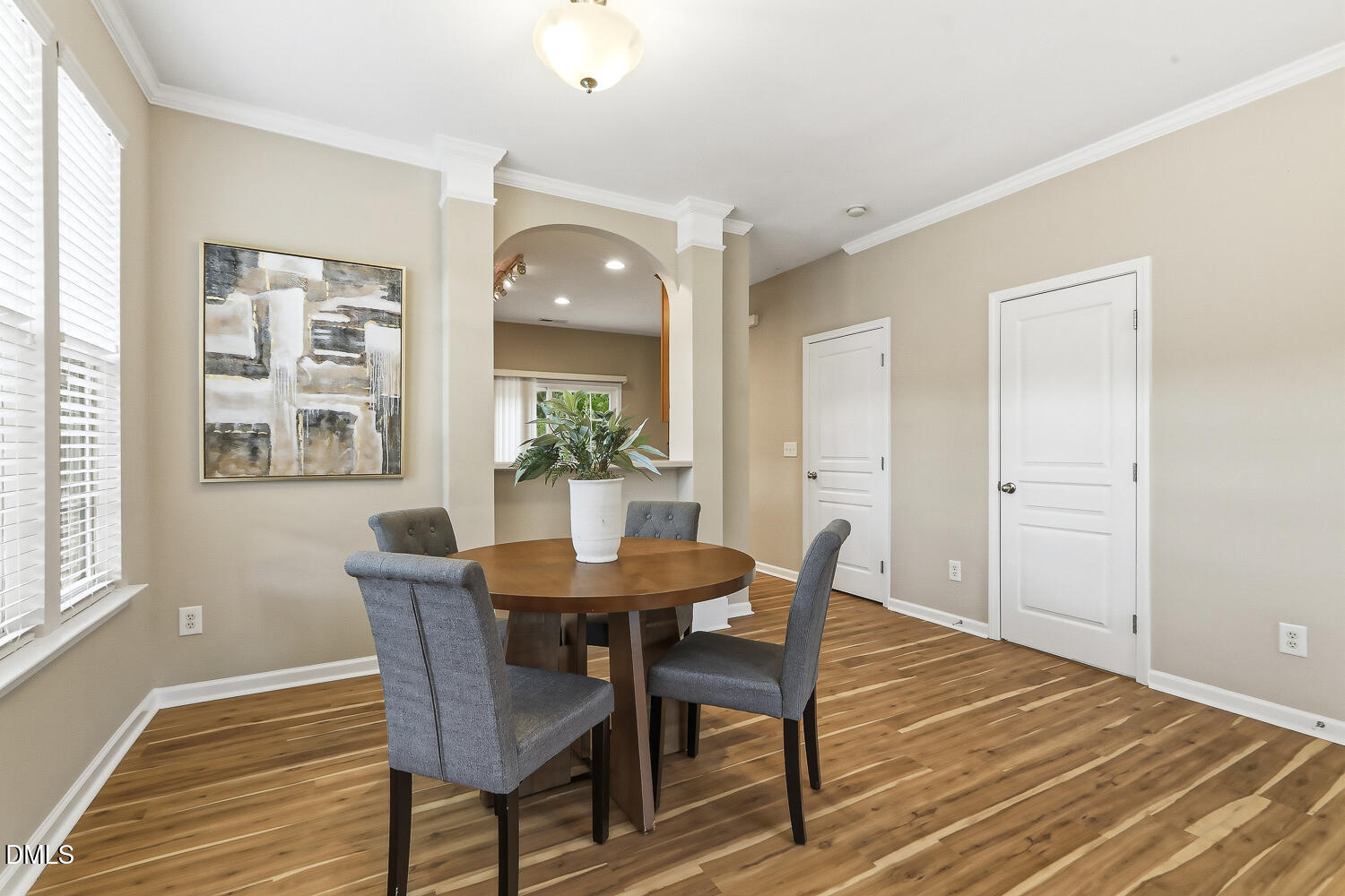 7612 Canvas Art Terrace