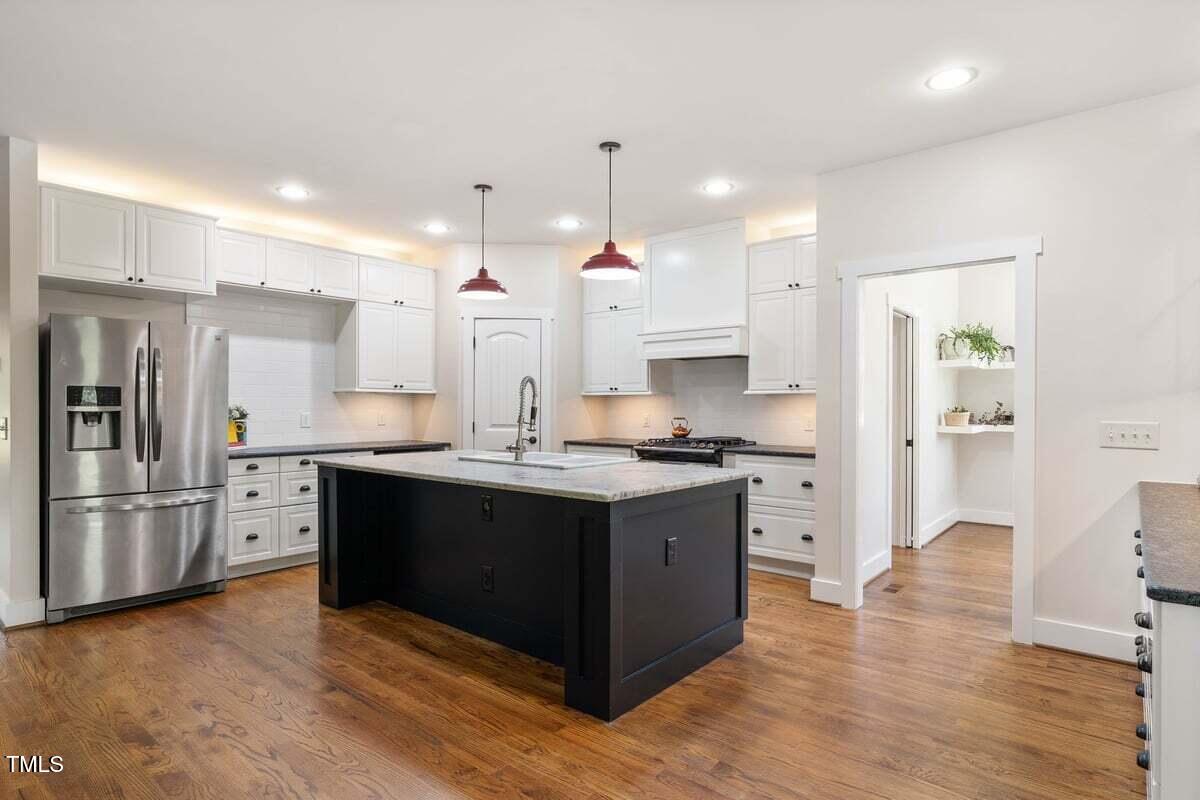 1616 Bowling Road