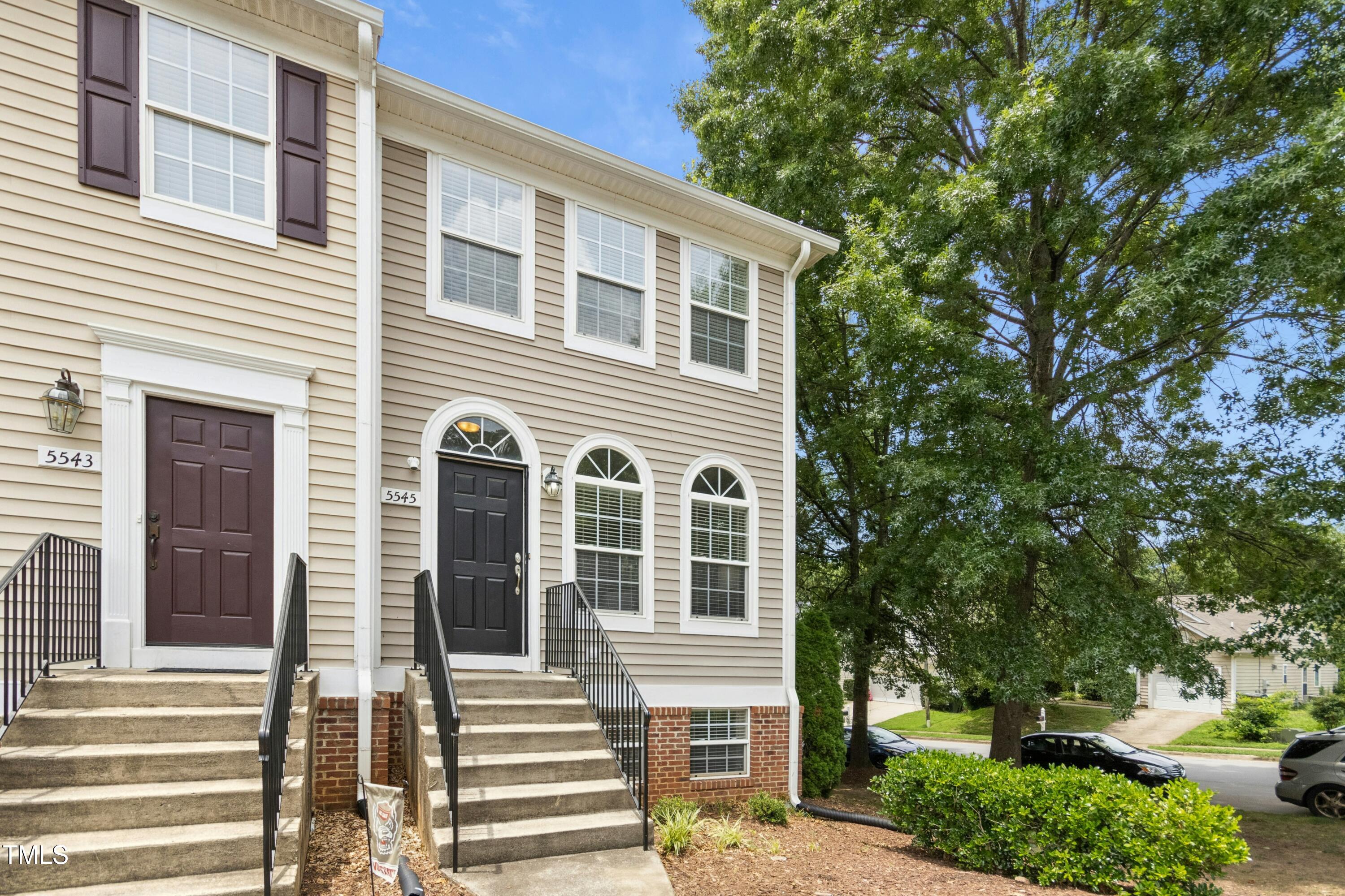 5545 Crabtree Park Court