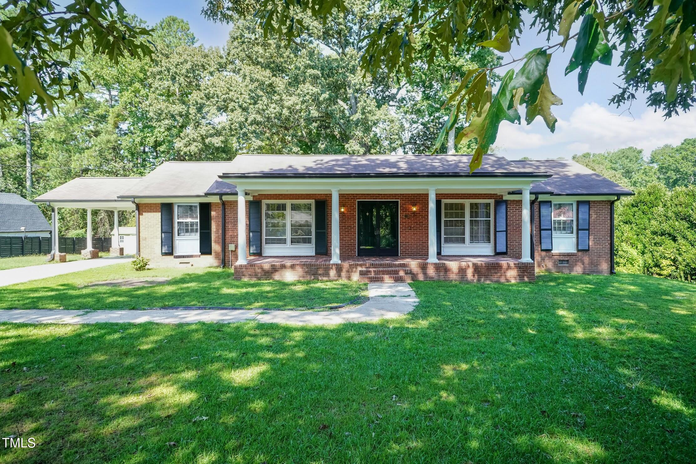 635 Green Willow Circle