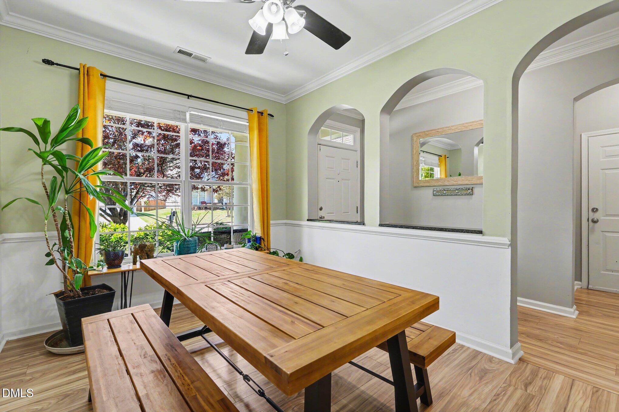 2112 Maizefield Lane