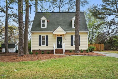204 Arnold Lane Fuquay Varina NC 27526