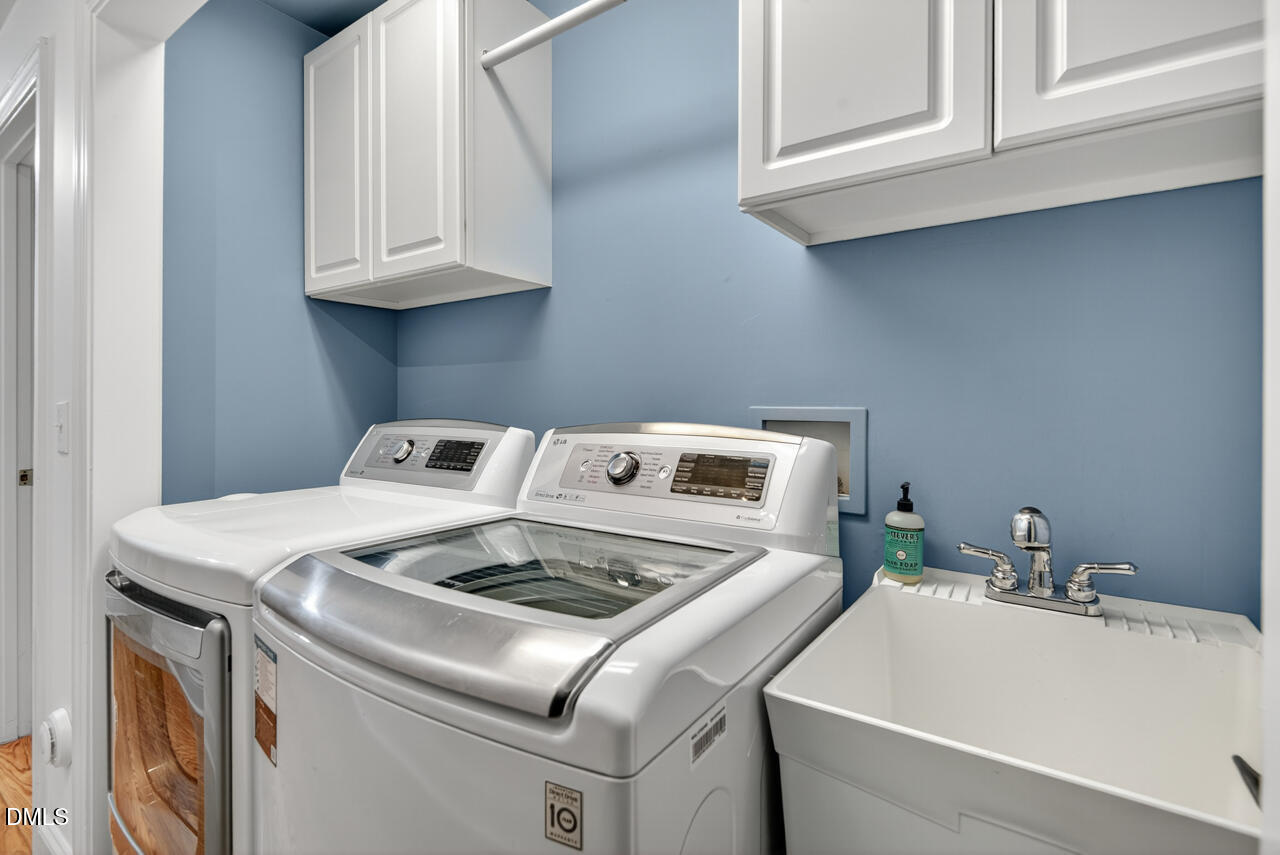 Durham, North Carolina 27705, United States, 4 Bedrooms Bedrooms, ,4 BathroomsBathrooms,Residential,Active,227639