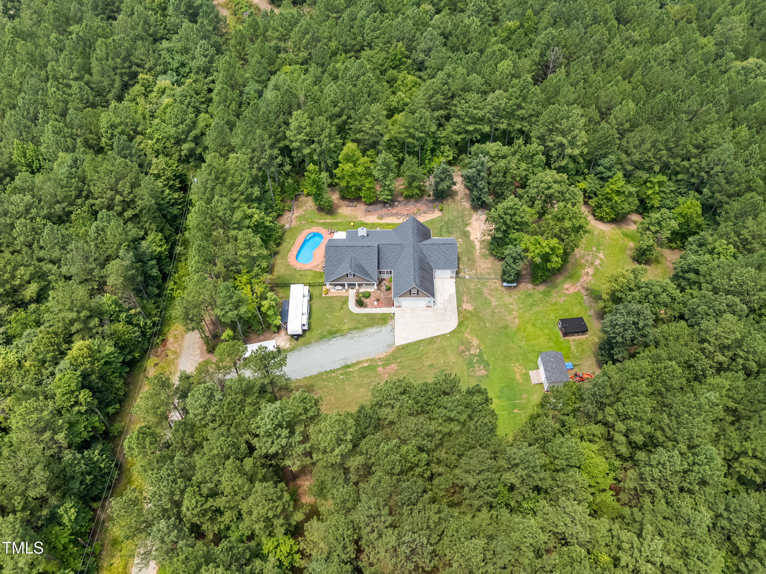 450 Rustic Lane