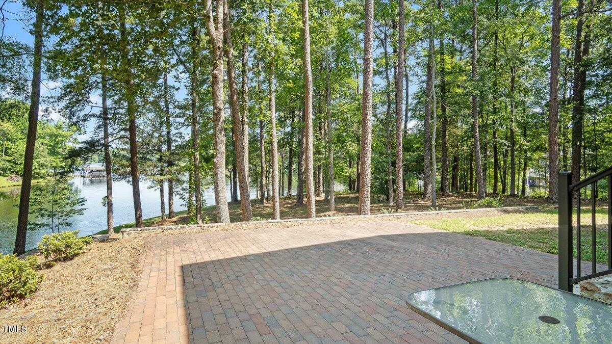 424 Roy Carver Road