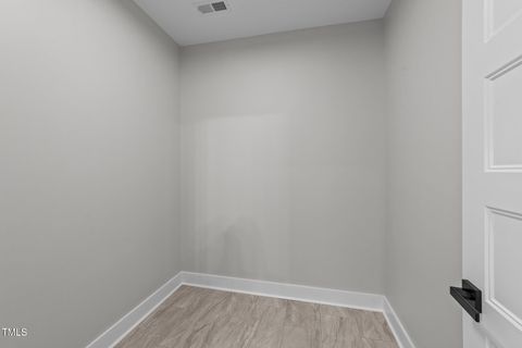 listing image 26
