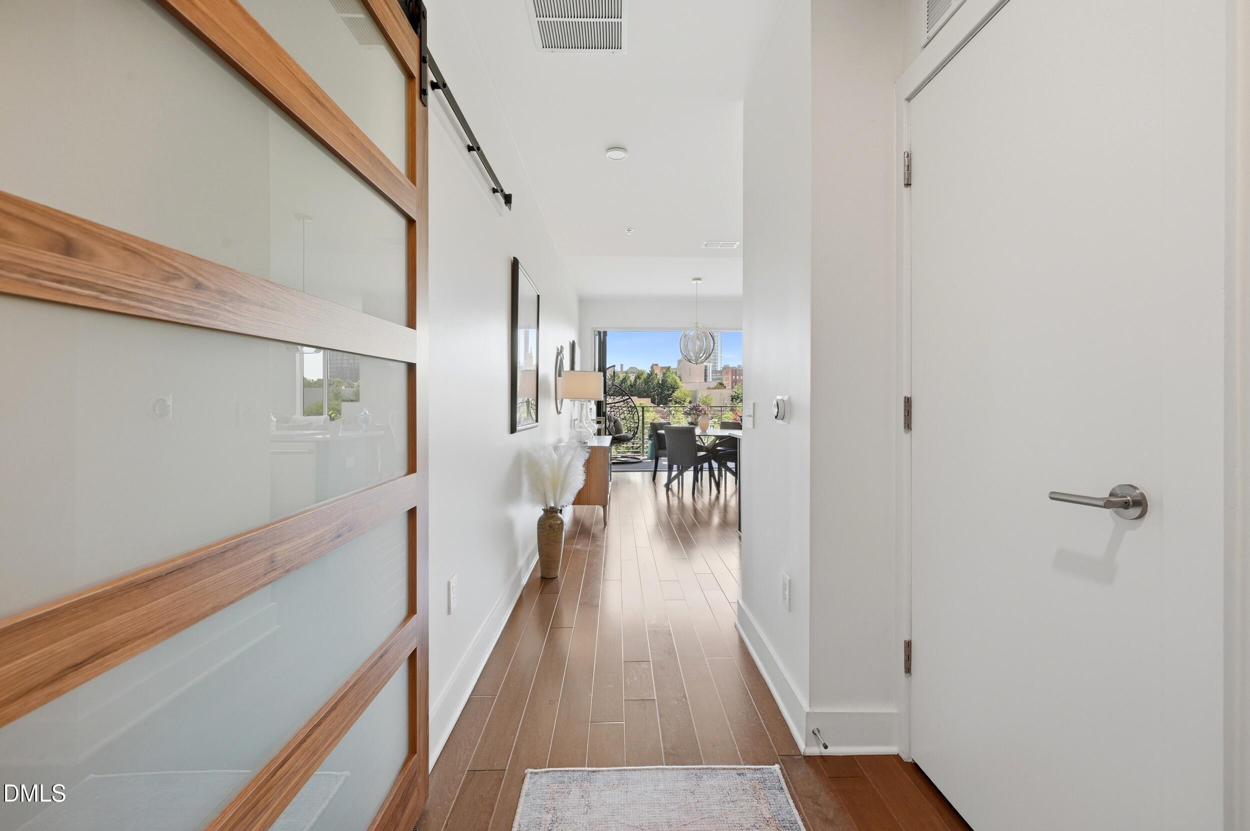 214 Hunt Street 311