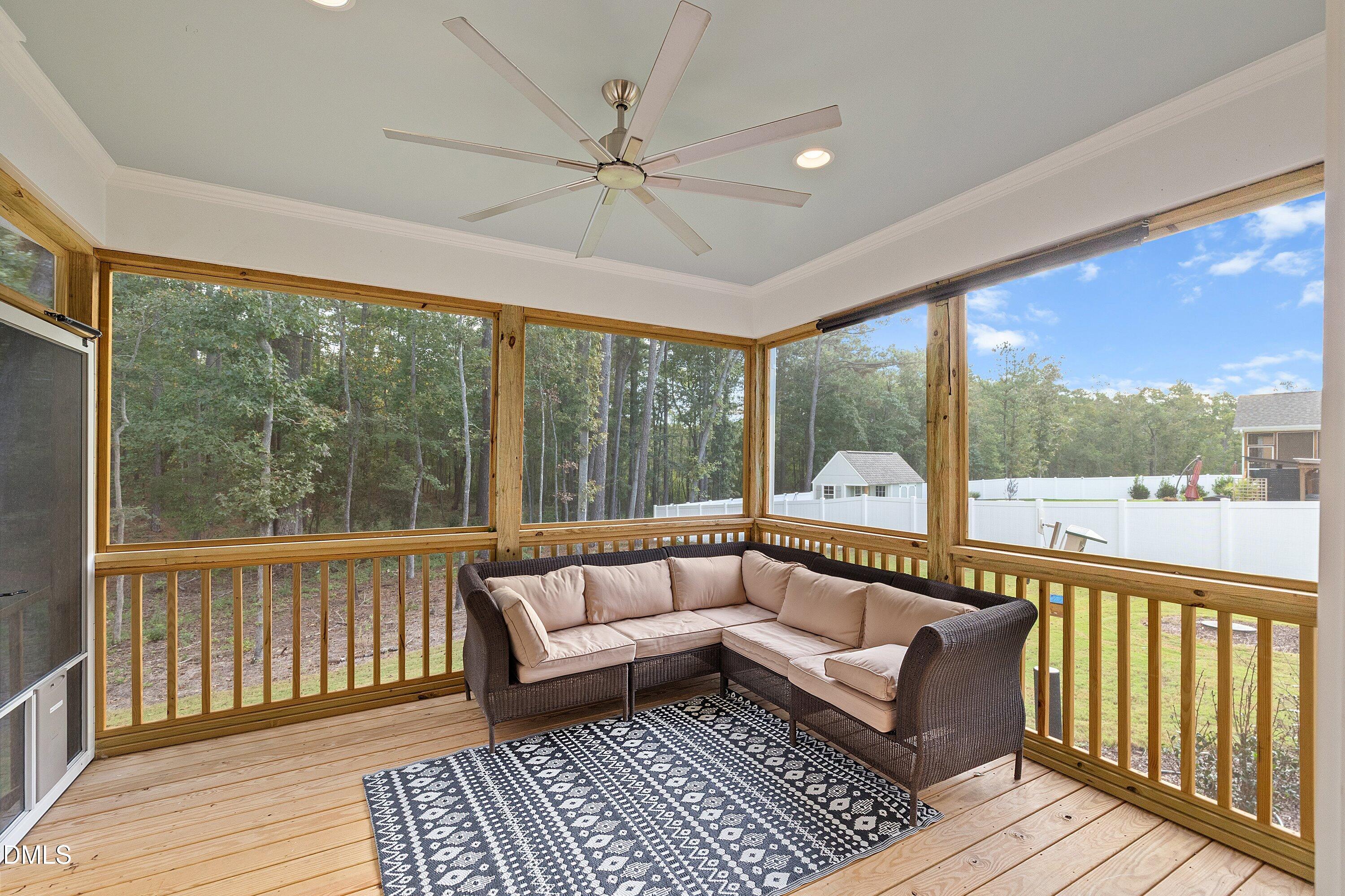 807 Crimson Ridge Trail