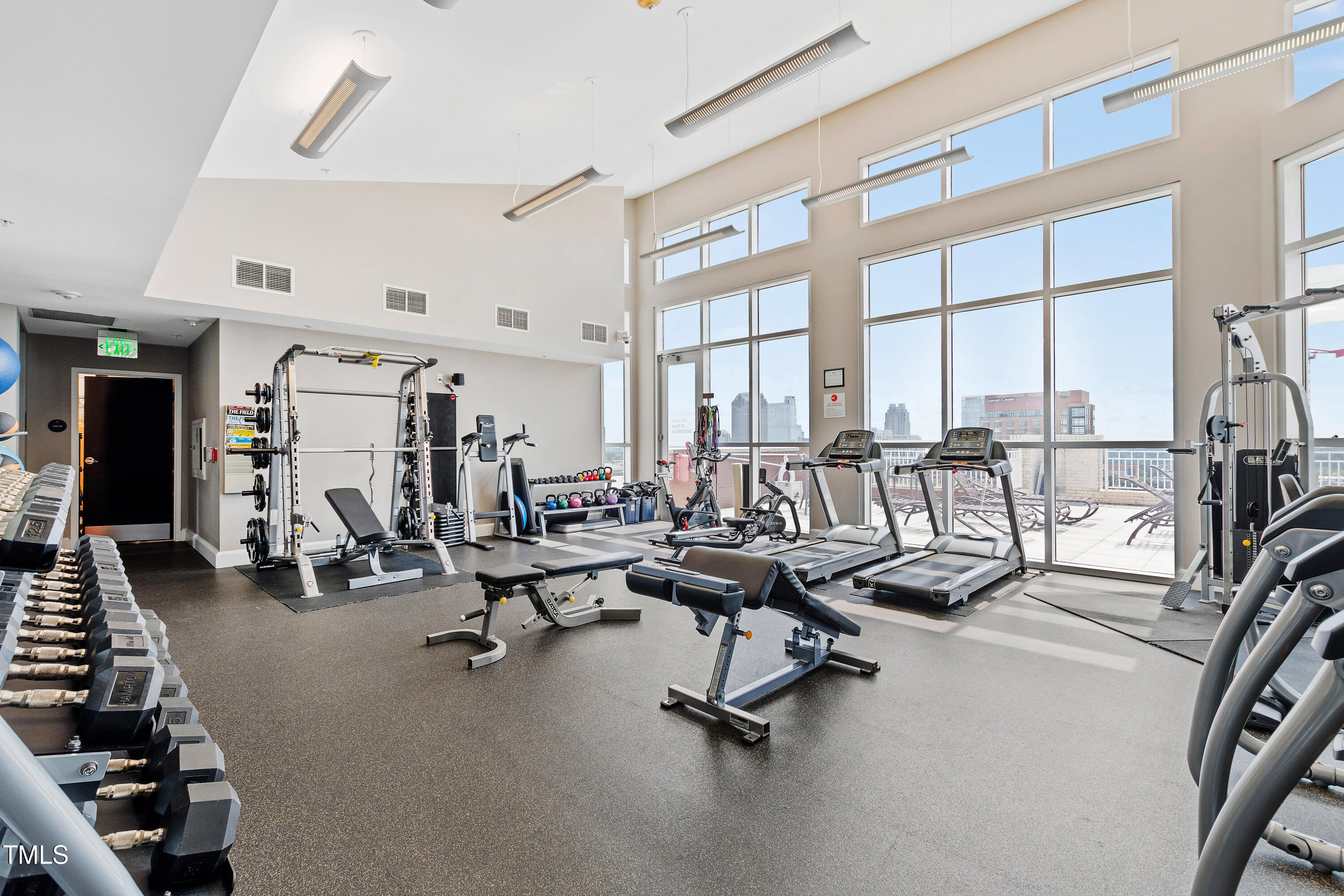 400 W North Street 610