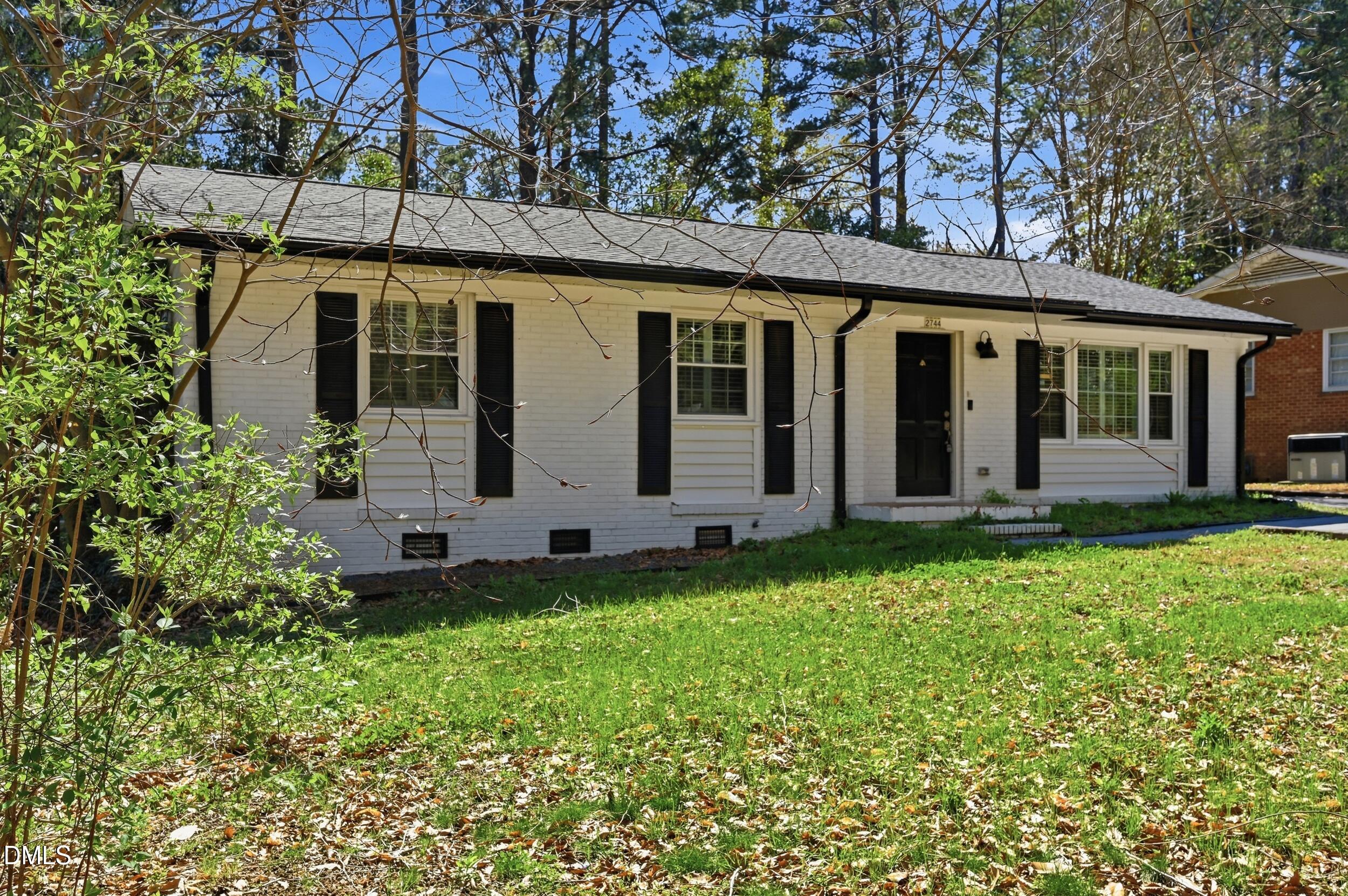 2744 Milburnie Road