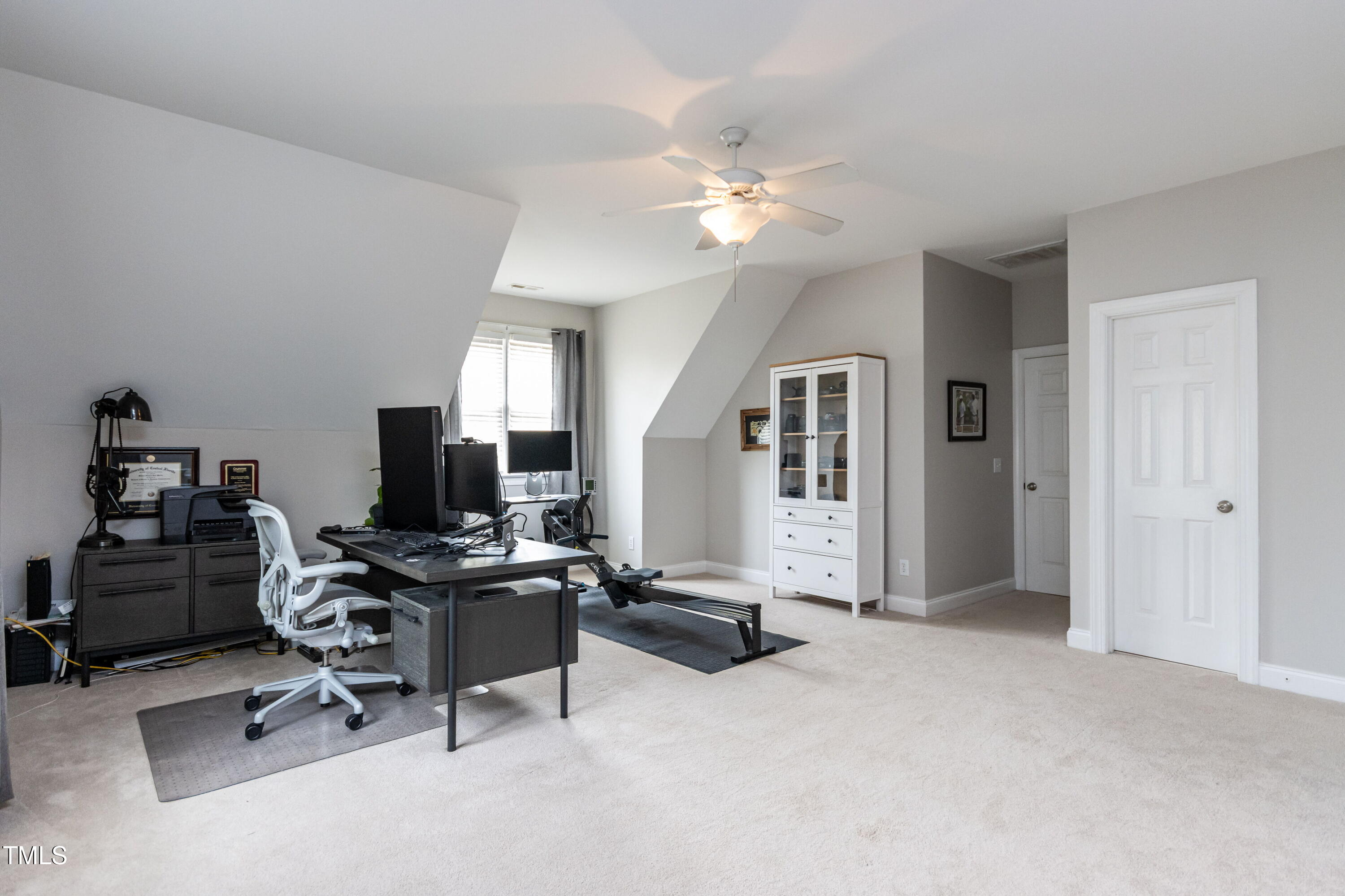 Raleigh, North Carolina 27614, United States, 4 Bedrooms Bedrooms, ,3 BathroomsBathrooms,Residential,Pending,110568