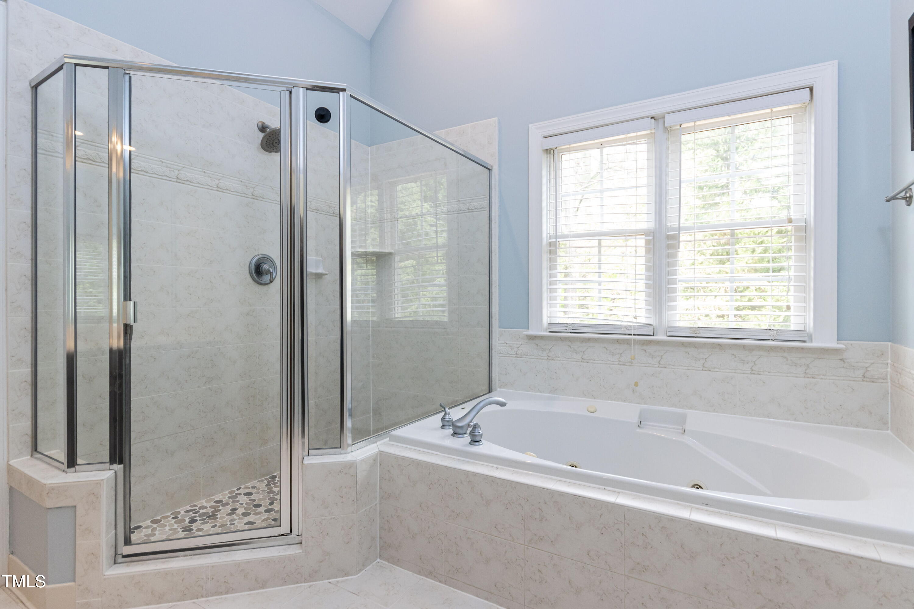 Raleigh, North Carolina 27614, United States, 4 Bedrooms Bedrooms, ,3 BathroomsBathrooms,Residential,Pending,110568