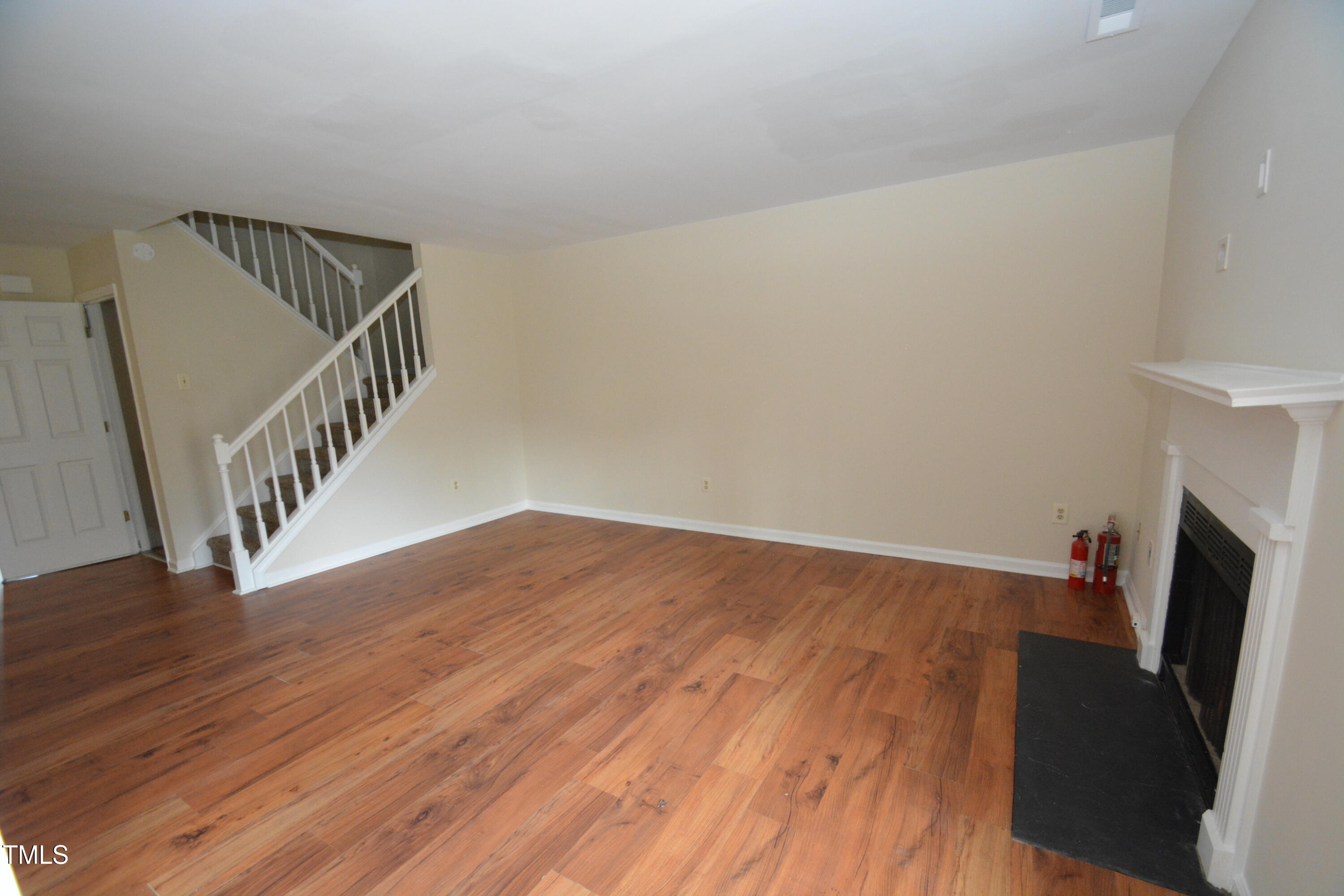 108 Long Shadow Place