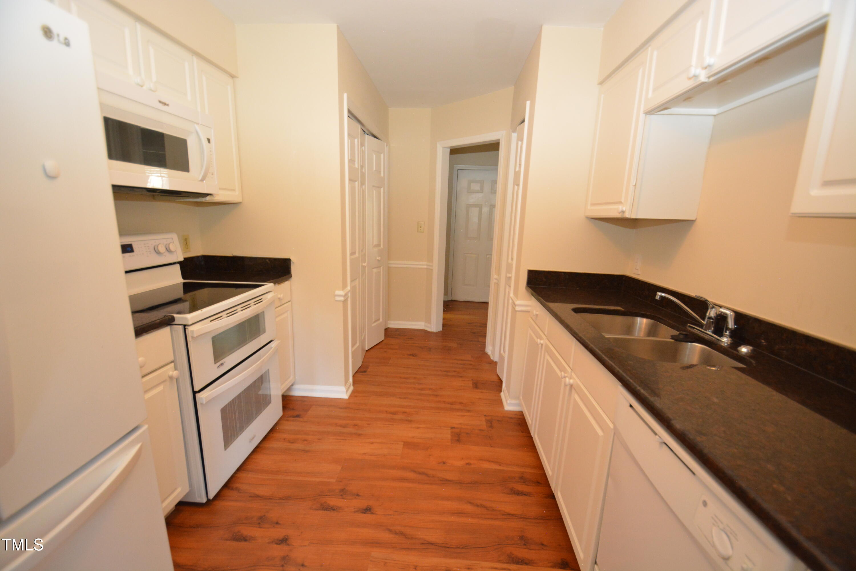 108 Long Shadow Place