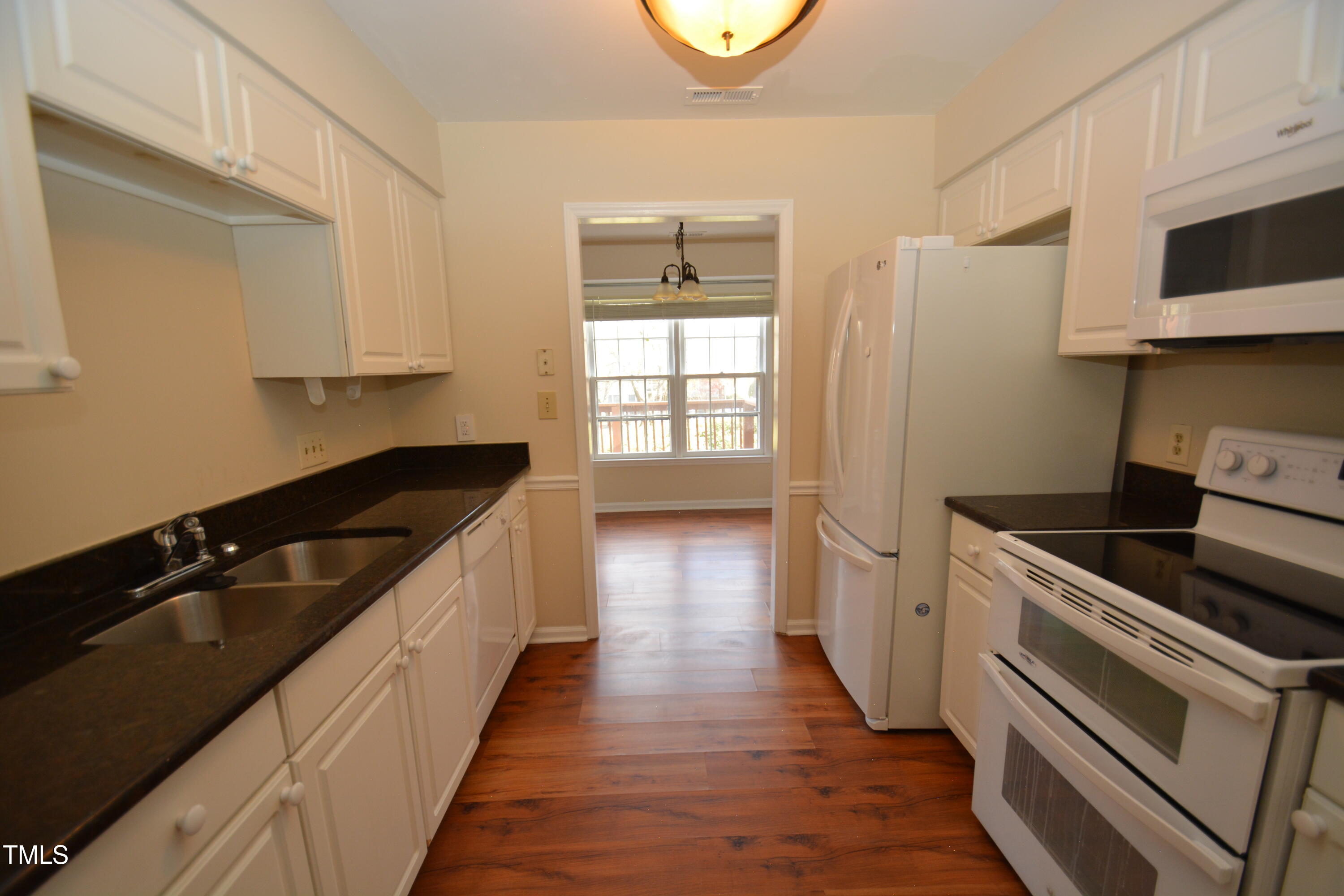 108 Long Shadow Place