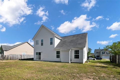 A home in Raeford