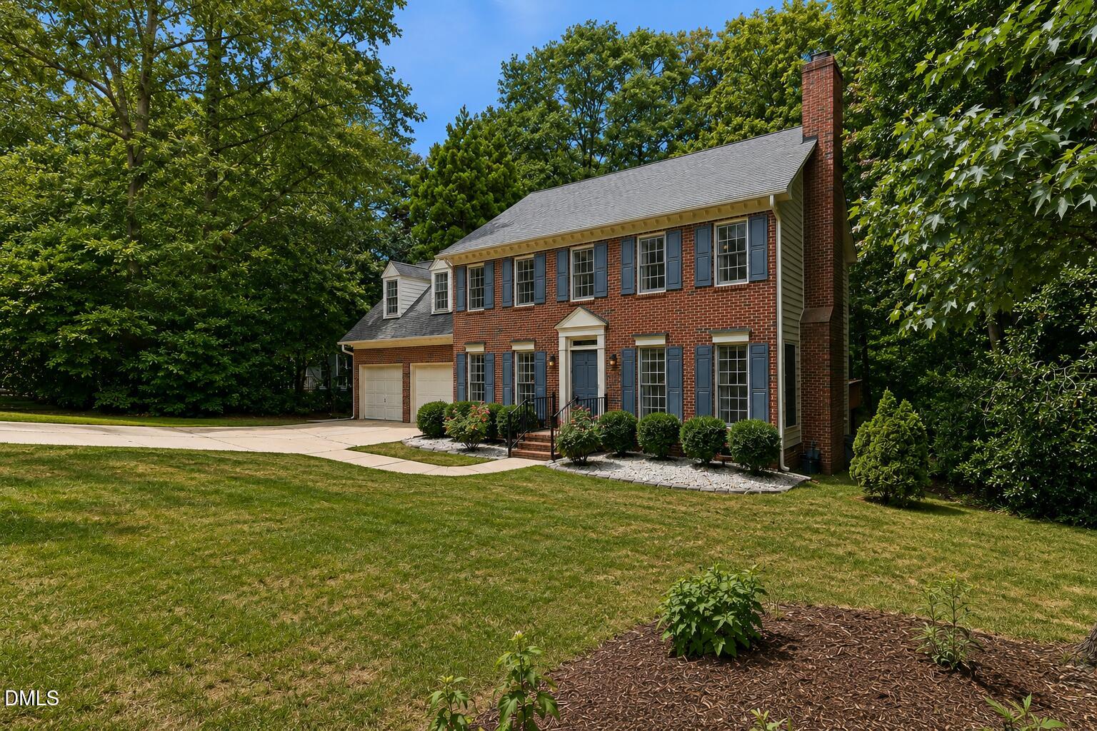 1013 New Chester Court