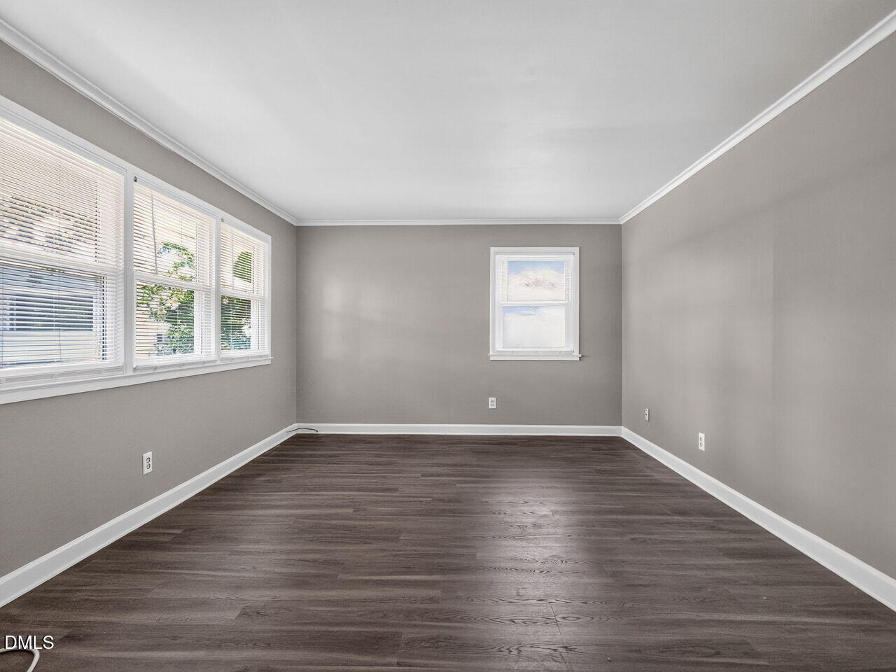 813 Daniels C