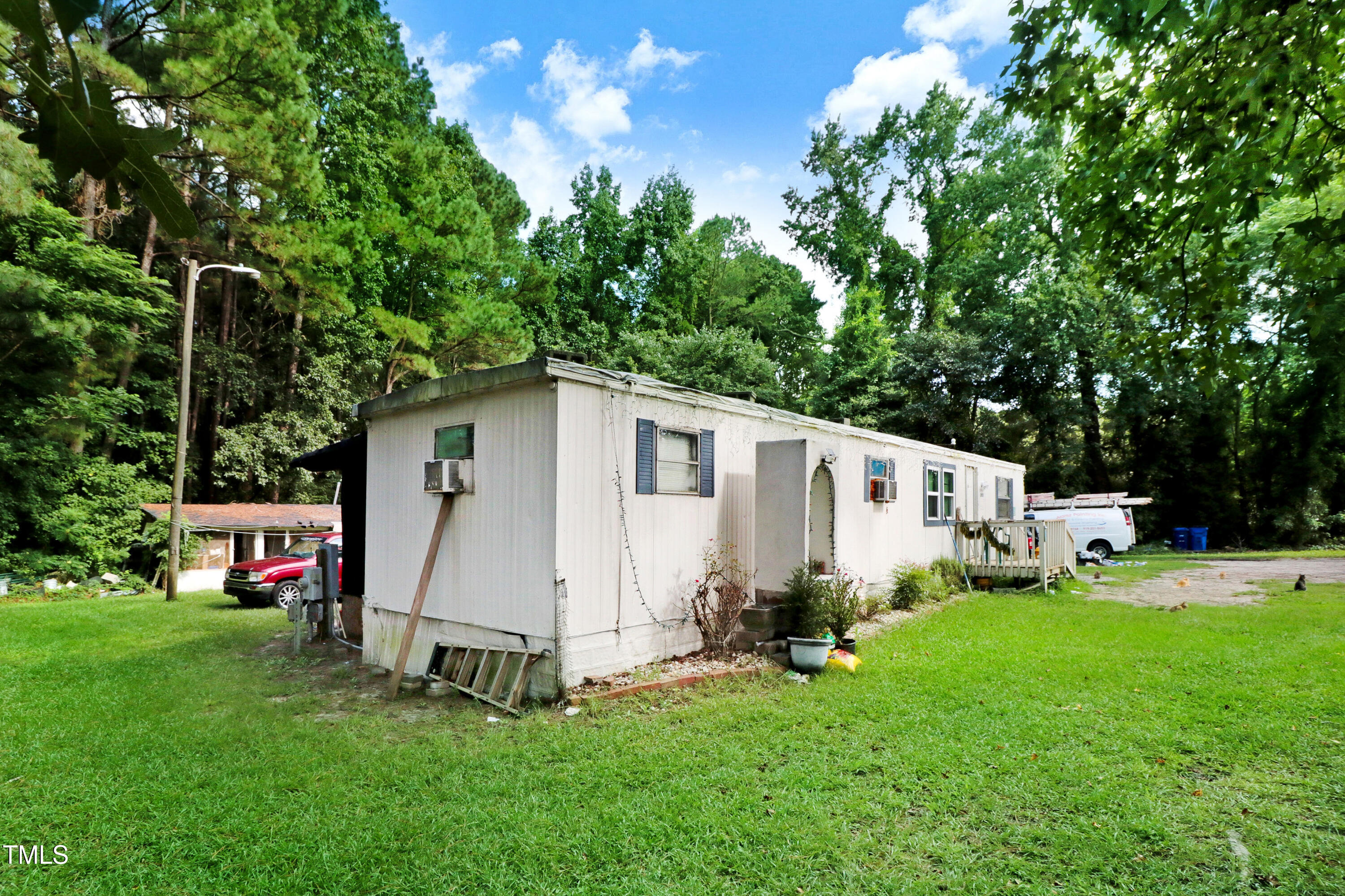 2057 Old Rock Quarry Road