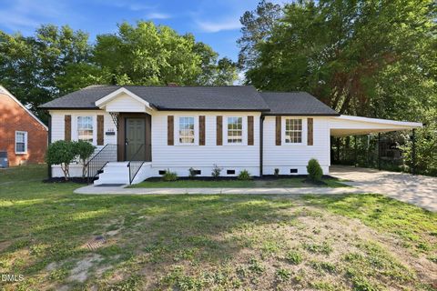 408 E Canary Street Dunn NC 28334