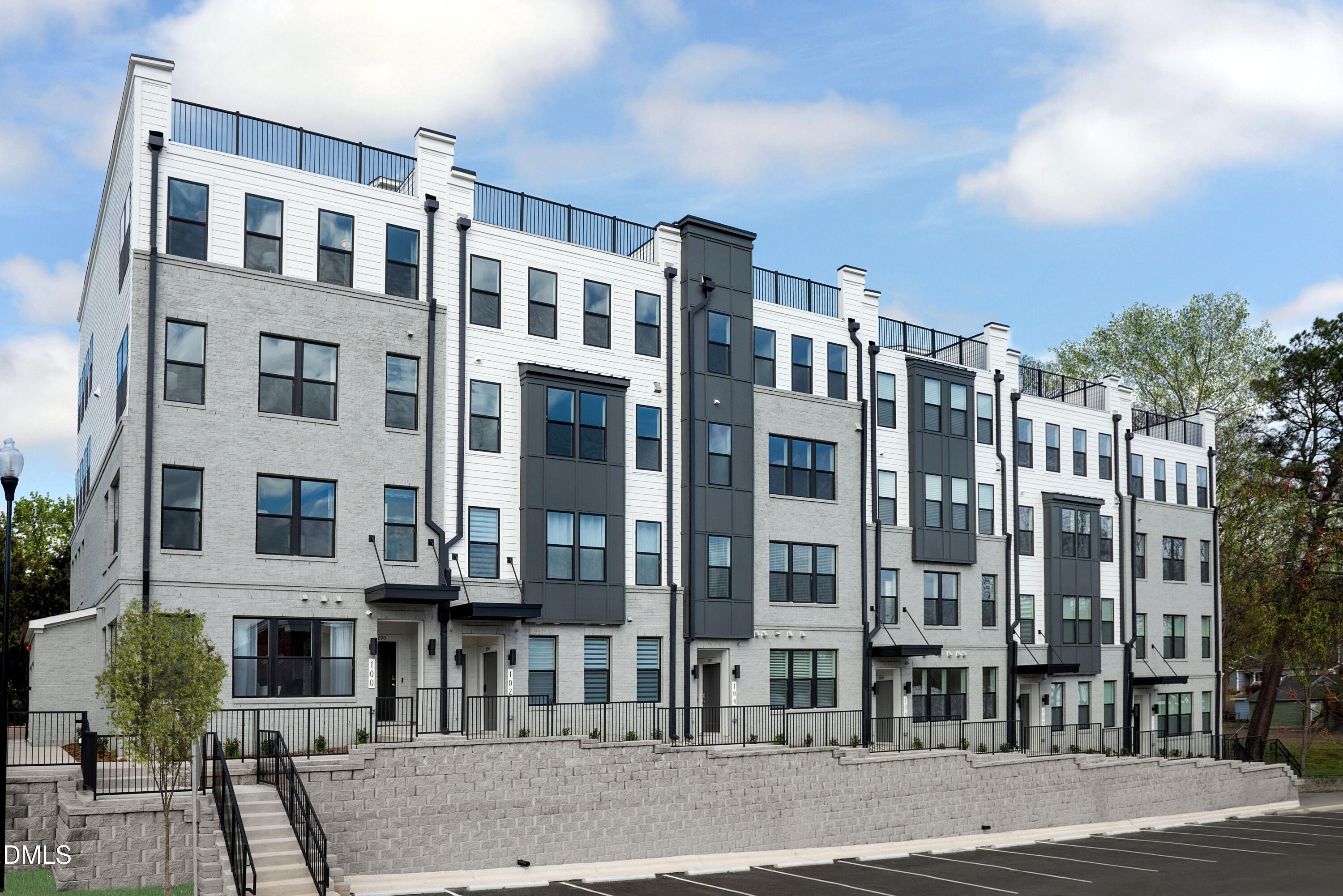 158 N White Street #100