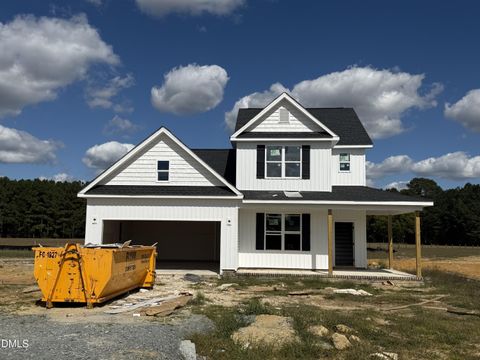 11 Sundrops Trail Dunn NC 28334