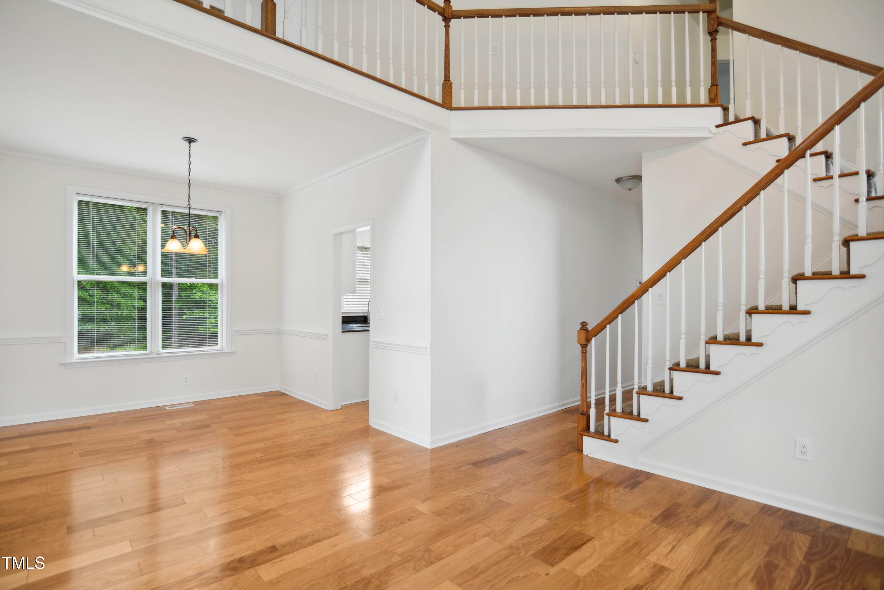 802 Windermere Lake Court
