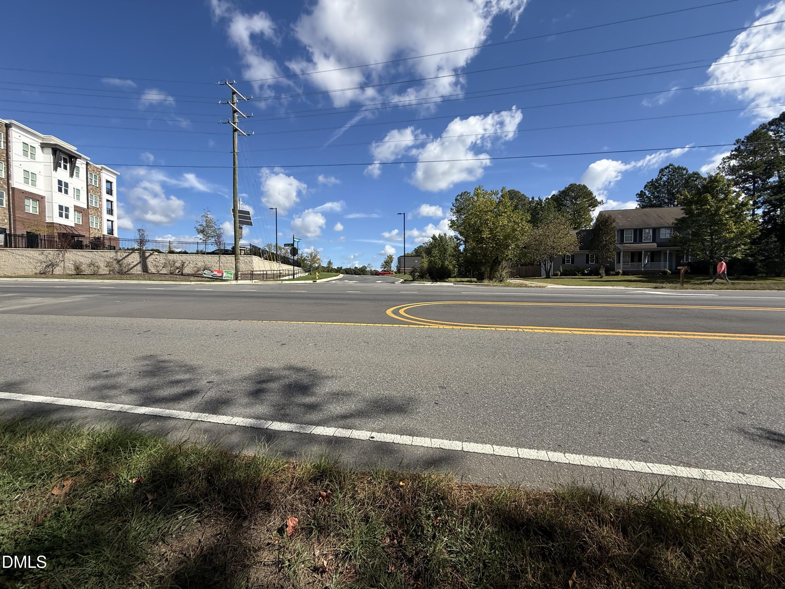 4724 Sunset Lake Road