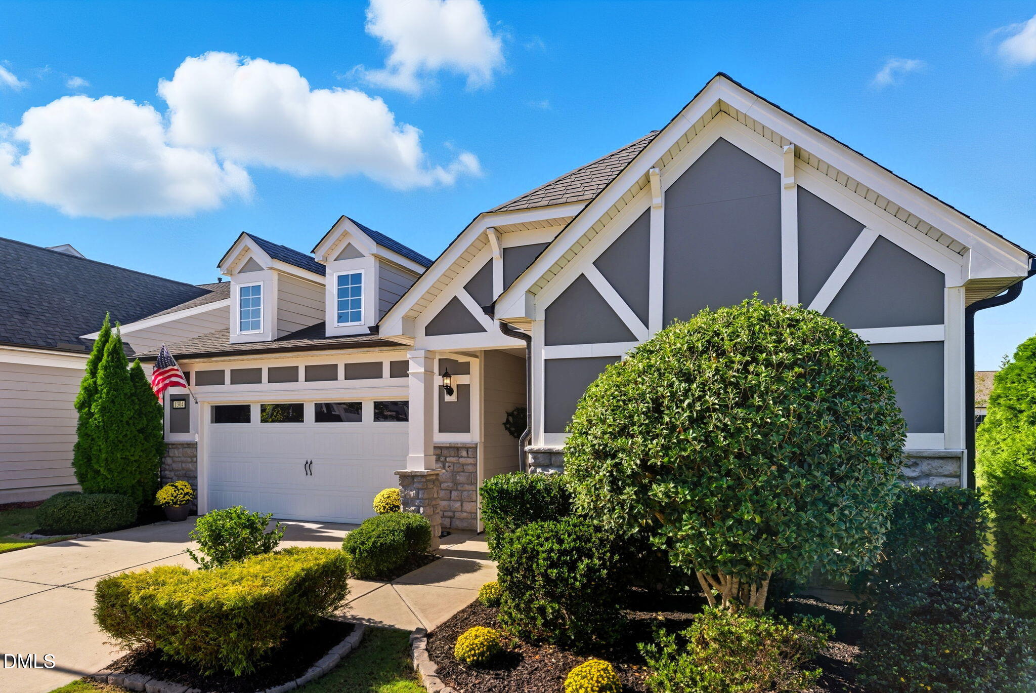 1304 Santa Lucia Street