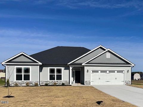 21 Shoreline Drive Lillington NC 27546