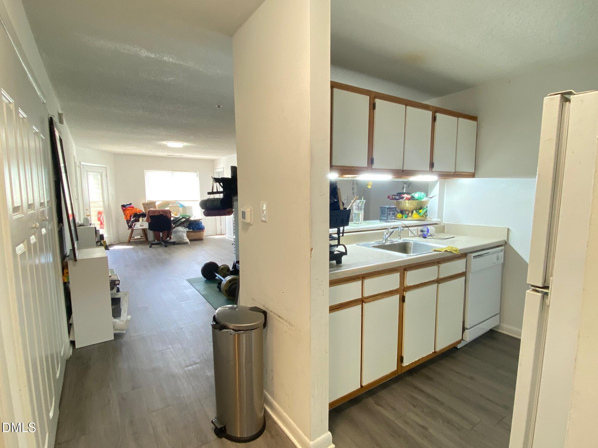 1220 University Court 203