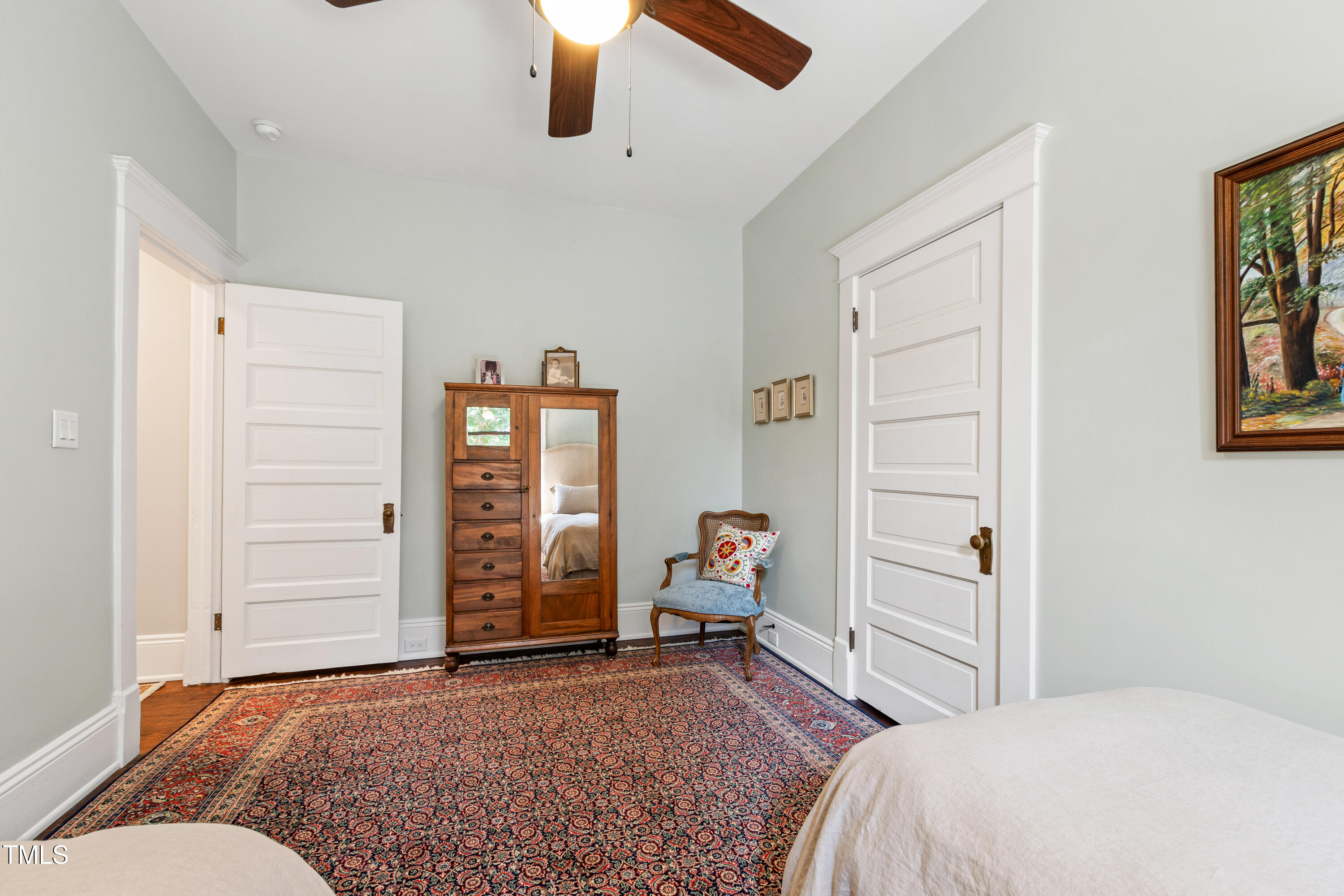 Raleigh, North Carolina 27608, United States, 4 Bedrooms Bedrooms, ,4 BathroomsBathrooms,Residential,Pending,144570