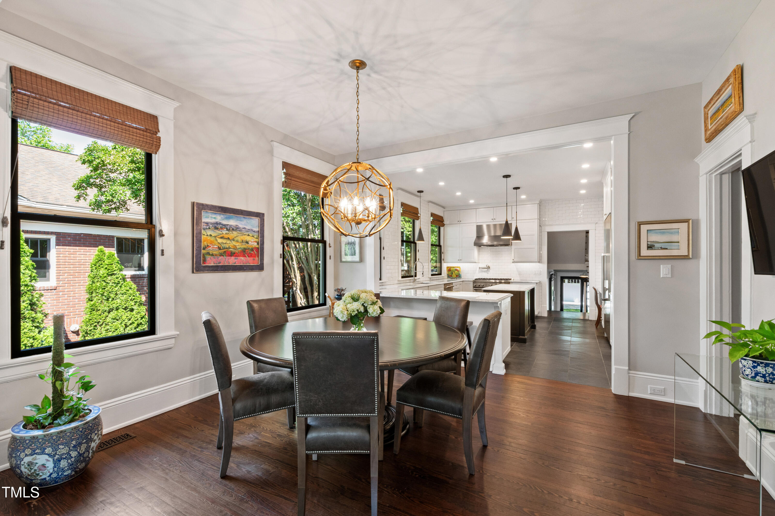 Raleigh, North Carolina 27608, United States, 4 Bedrooms Bedrooms, ,4 BathroomsBathrooms,Residential,Pending,144570