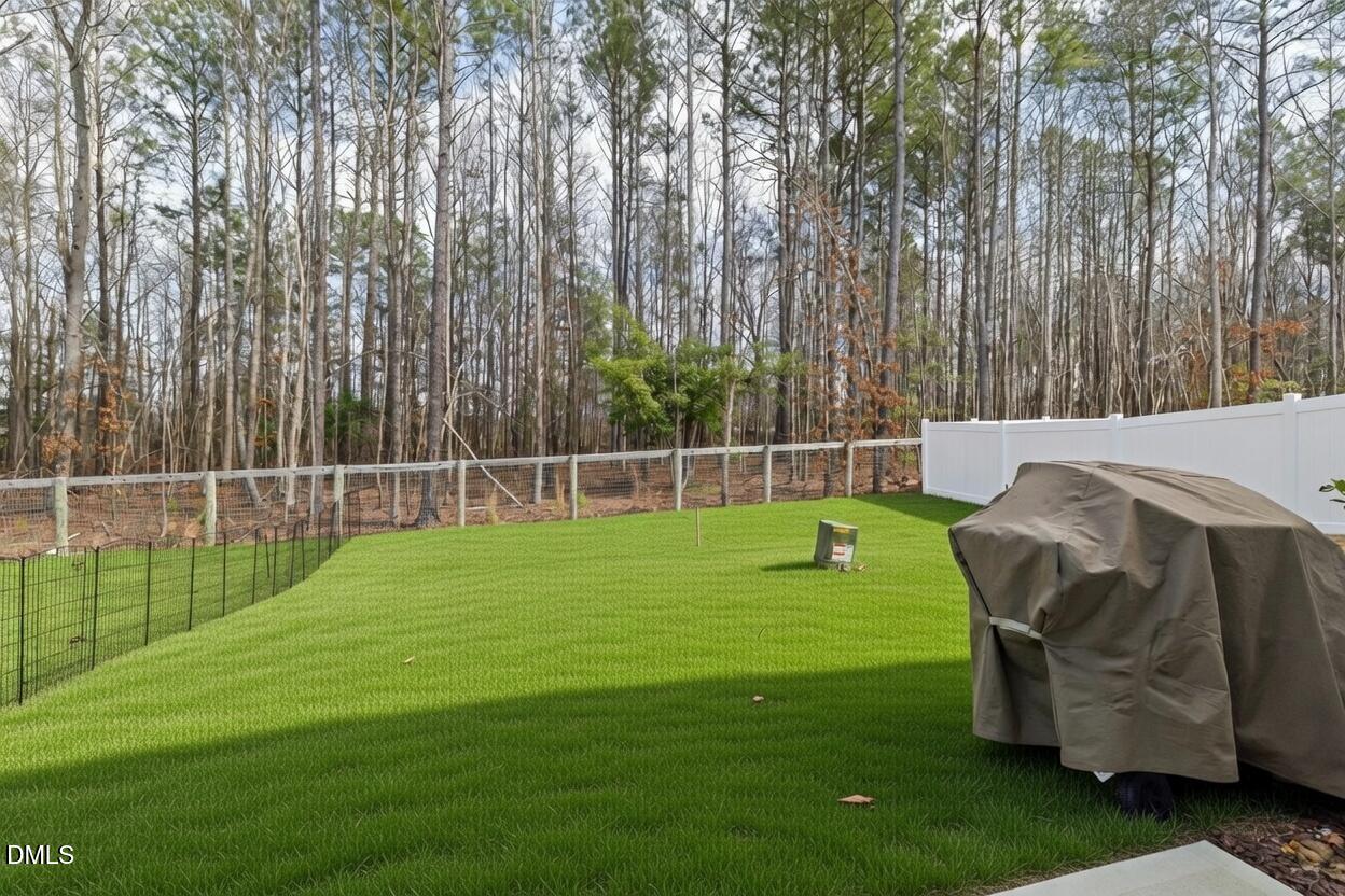 544 Barrington Row Avenue