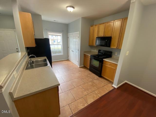 4004 Volkswalk Place