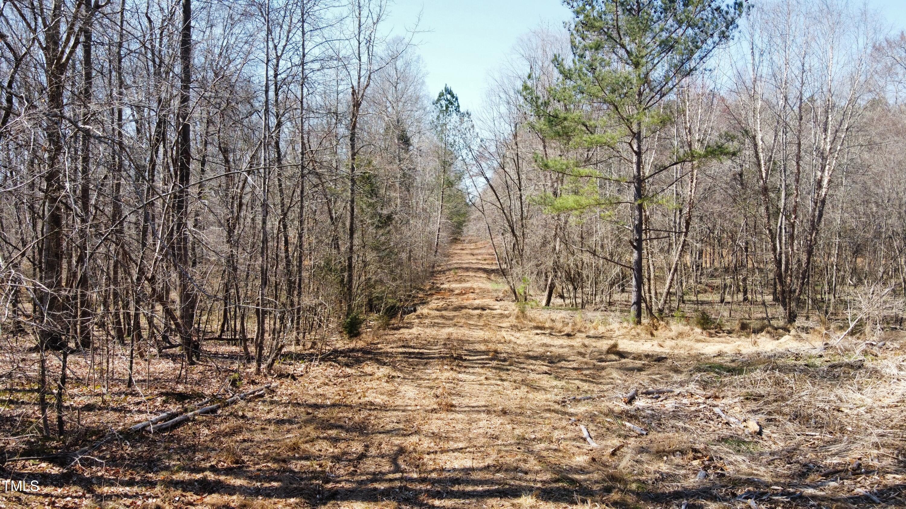 000 Nicks Road