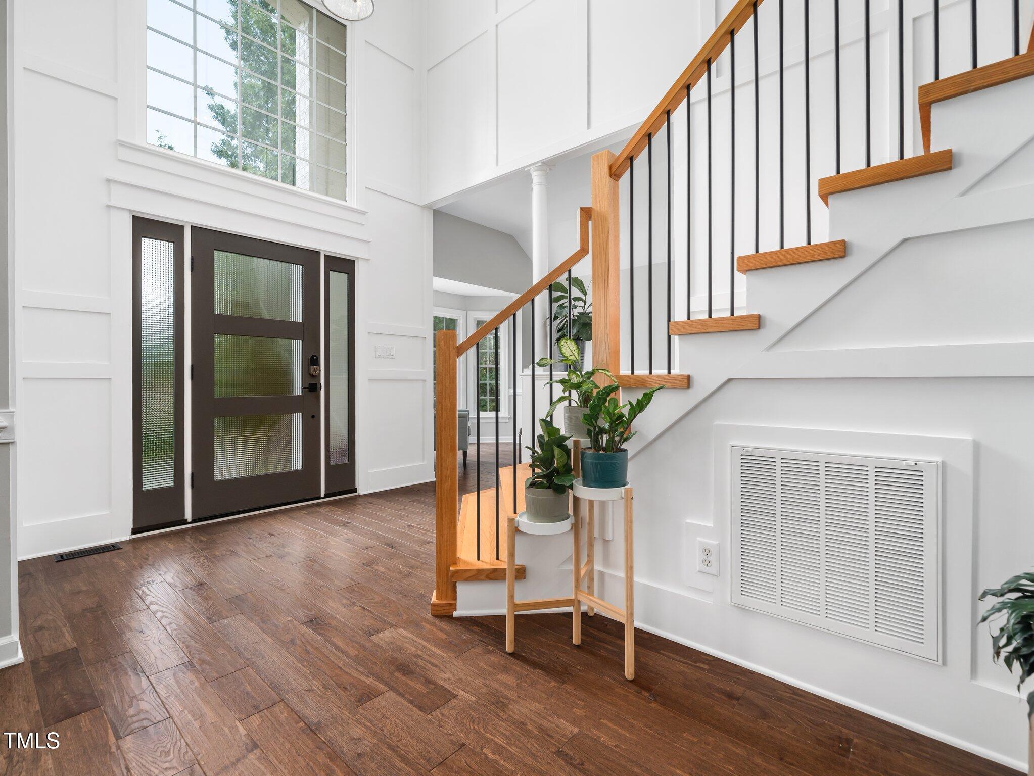 8828 Deerland Grove Drive