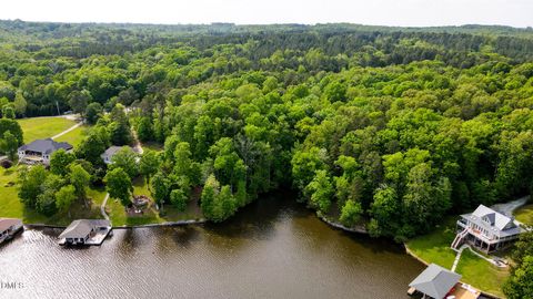 18 Black Angus Road Leasburg NC 27291