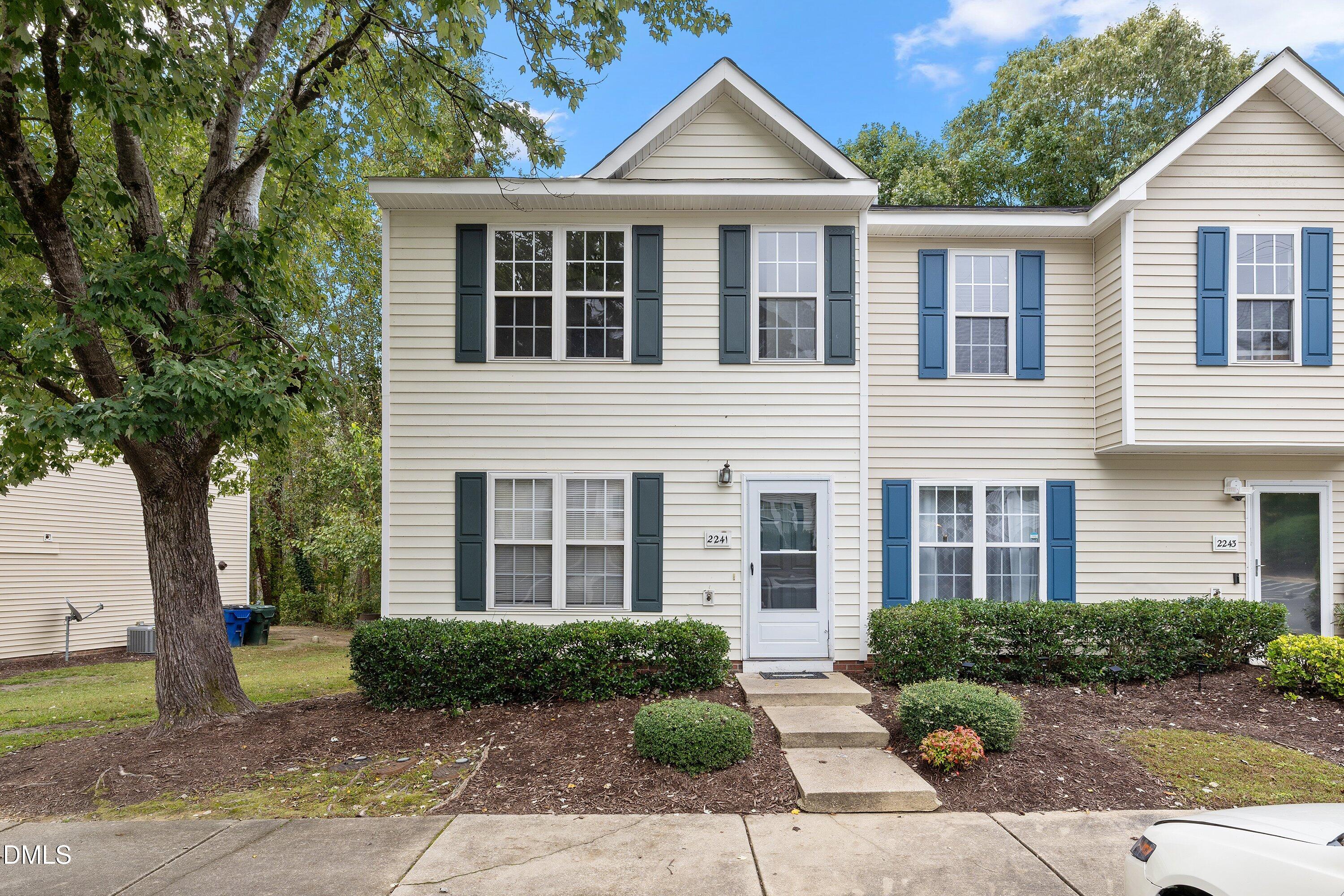 2241 Violet Bluff Court