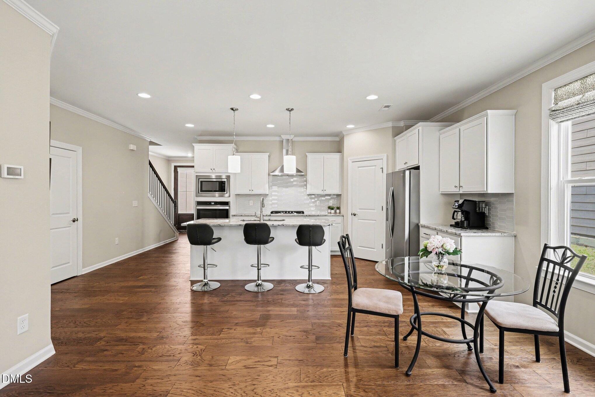 808 Churton Place