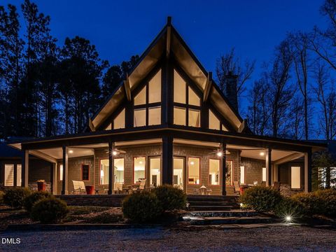 7516 Apex Barbecue Road Apex NC 27502