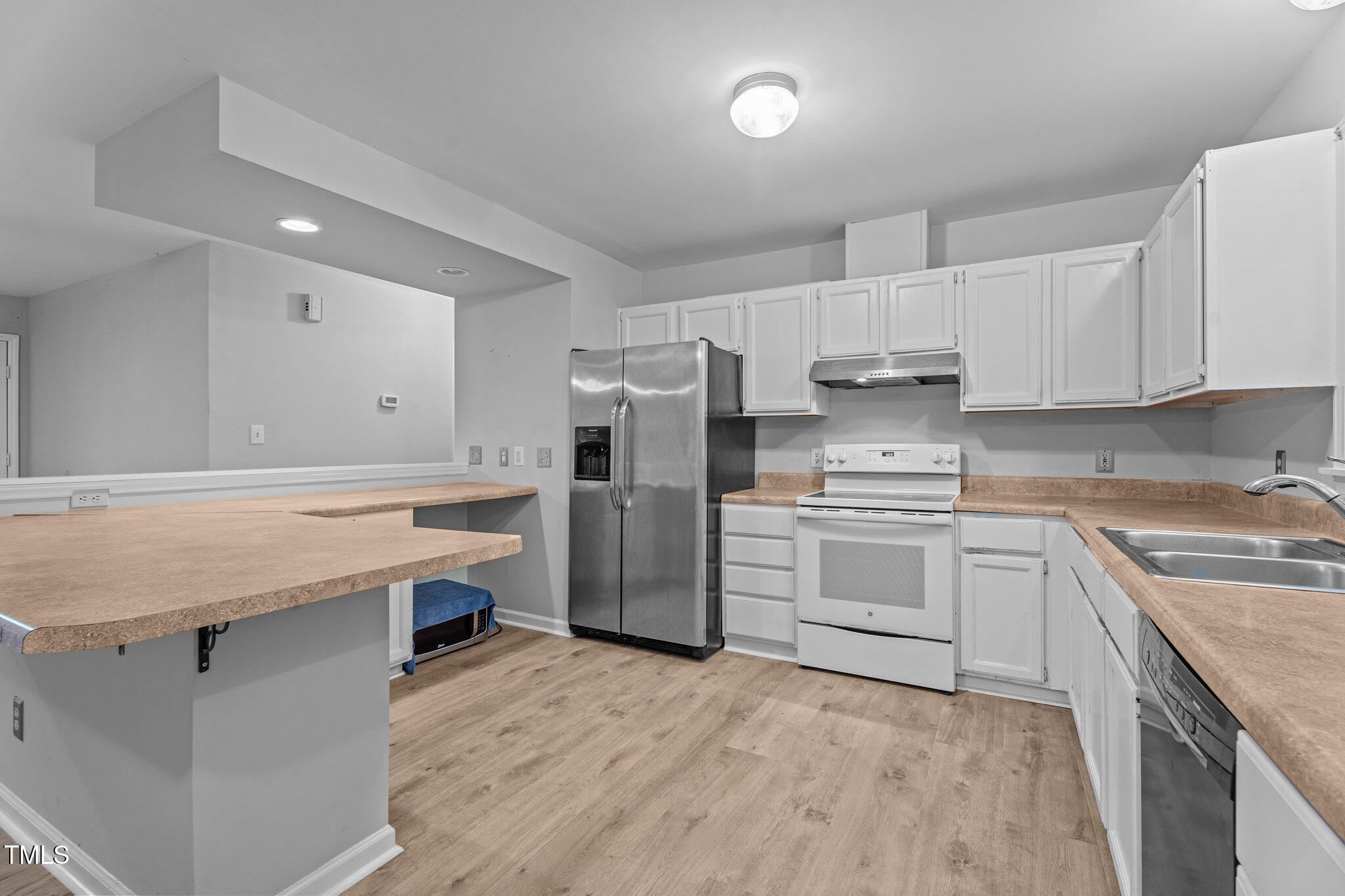 627 Gaslight Trail