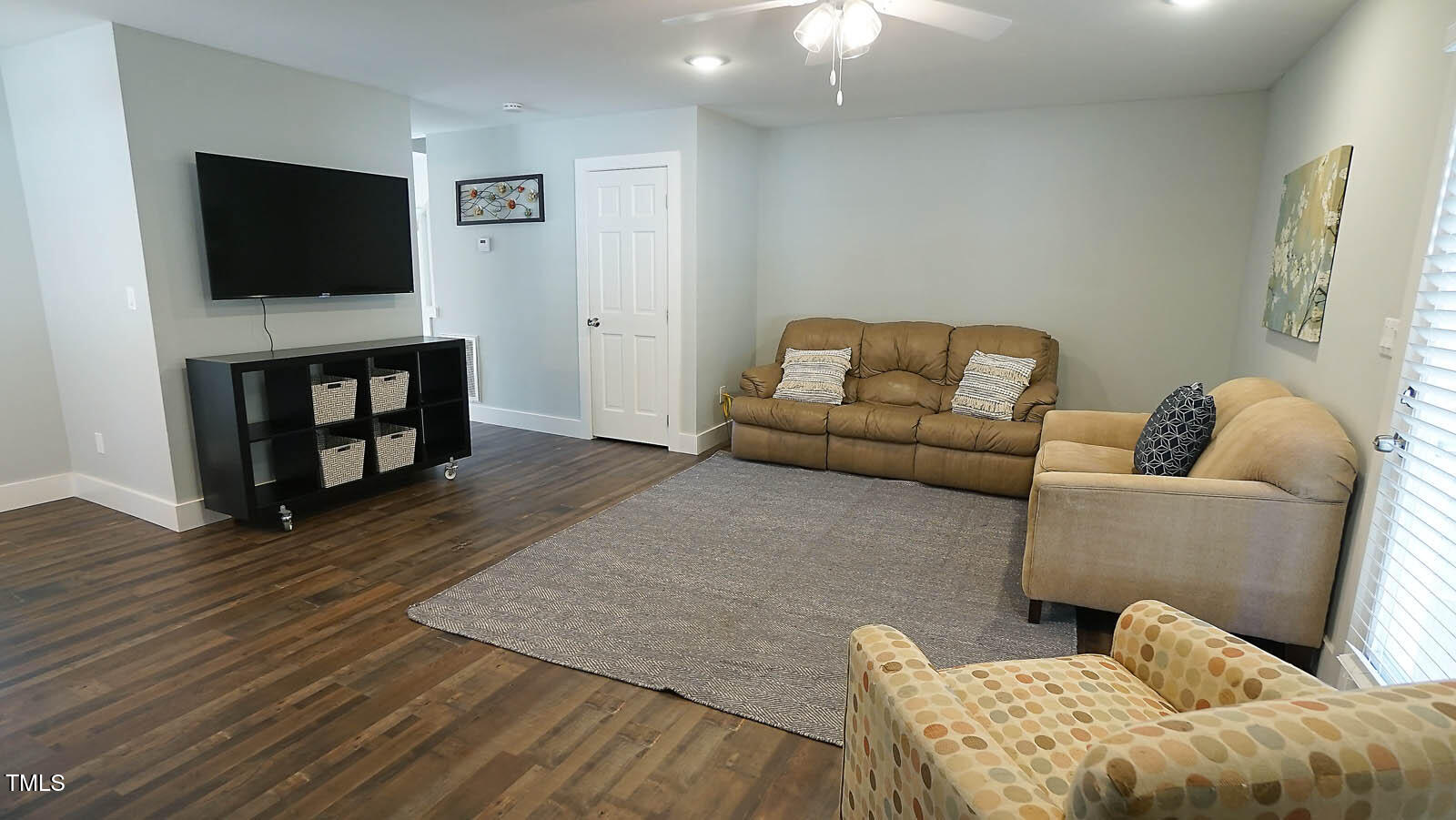 4615 Nesbit Court