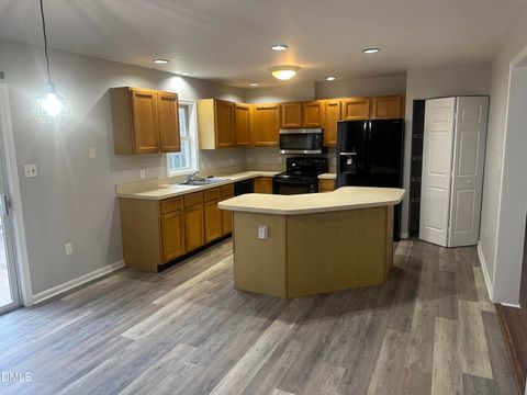 5523 Old Noble Road Cedar Grove NC 27231