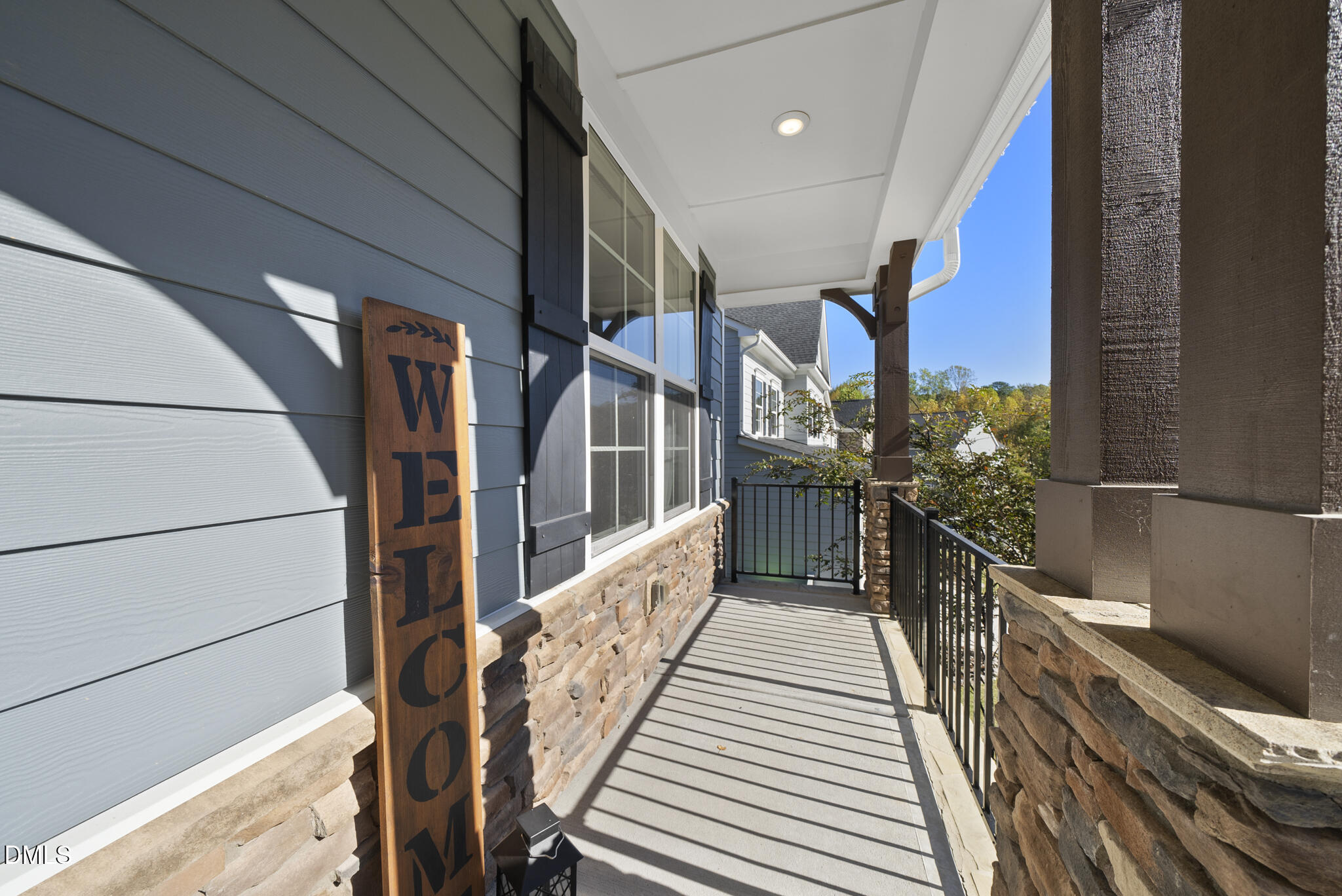 613 Pointe Grove Ln. Lane