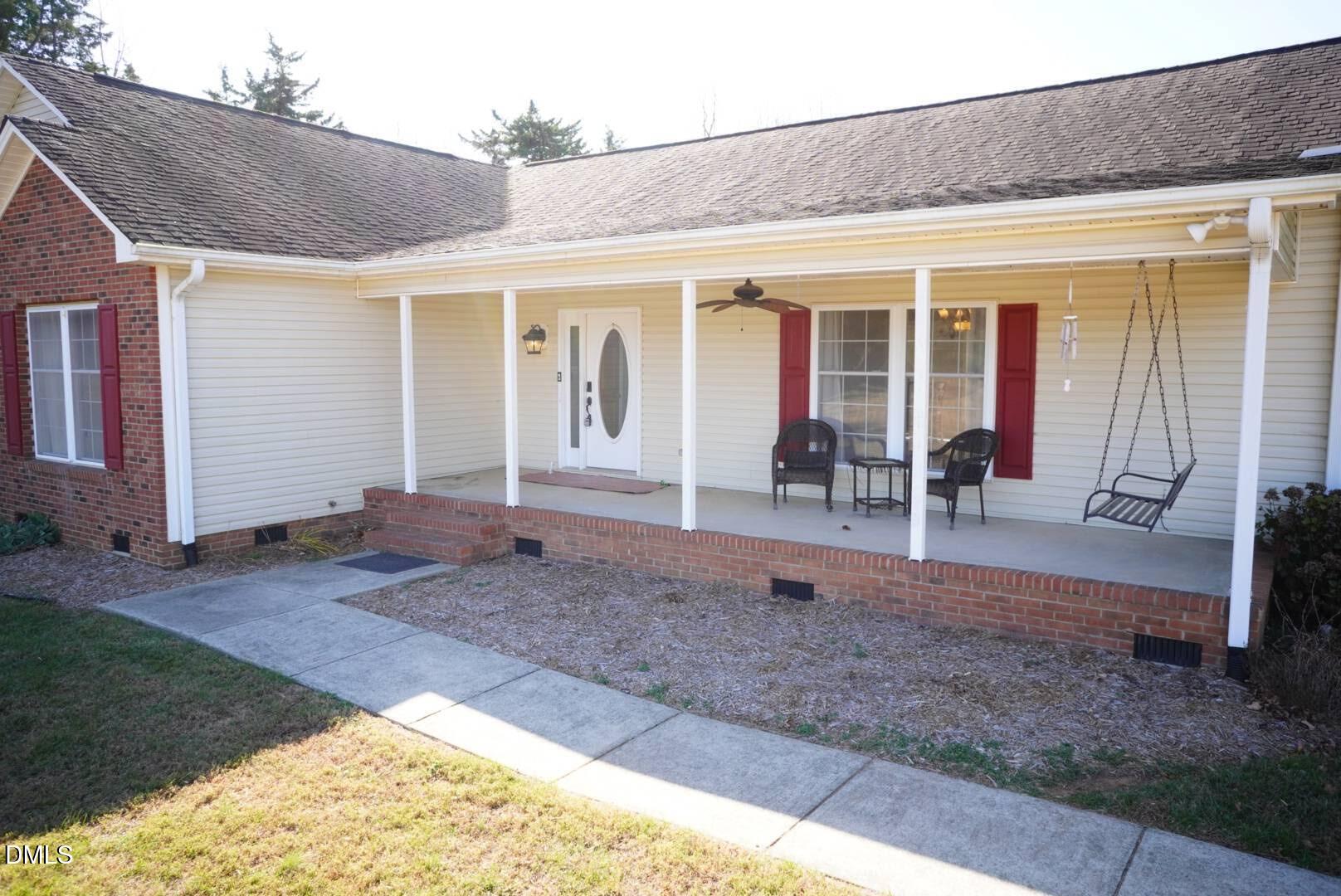 1722 Saddle Club Road